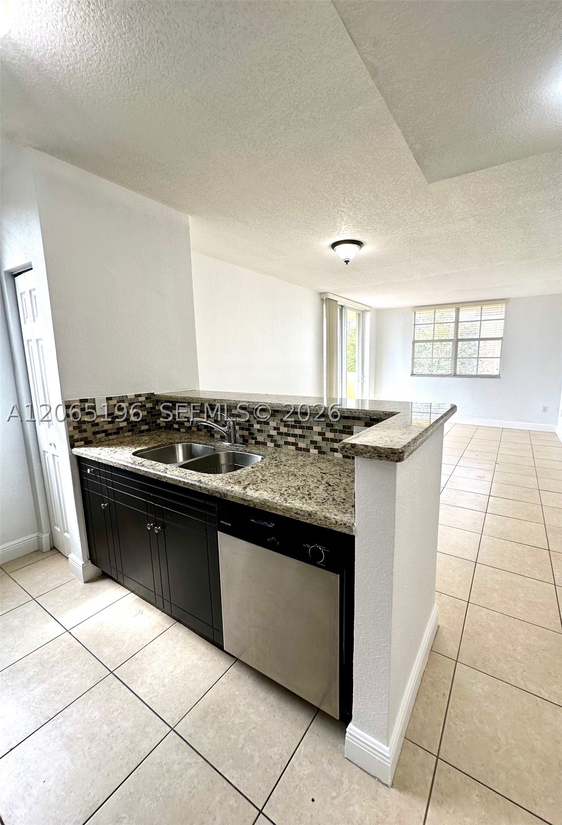 215 SW 42nd Ave #401, Miami FL 33134