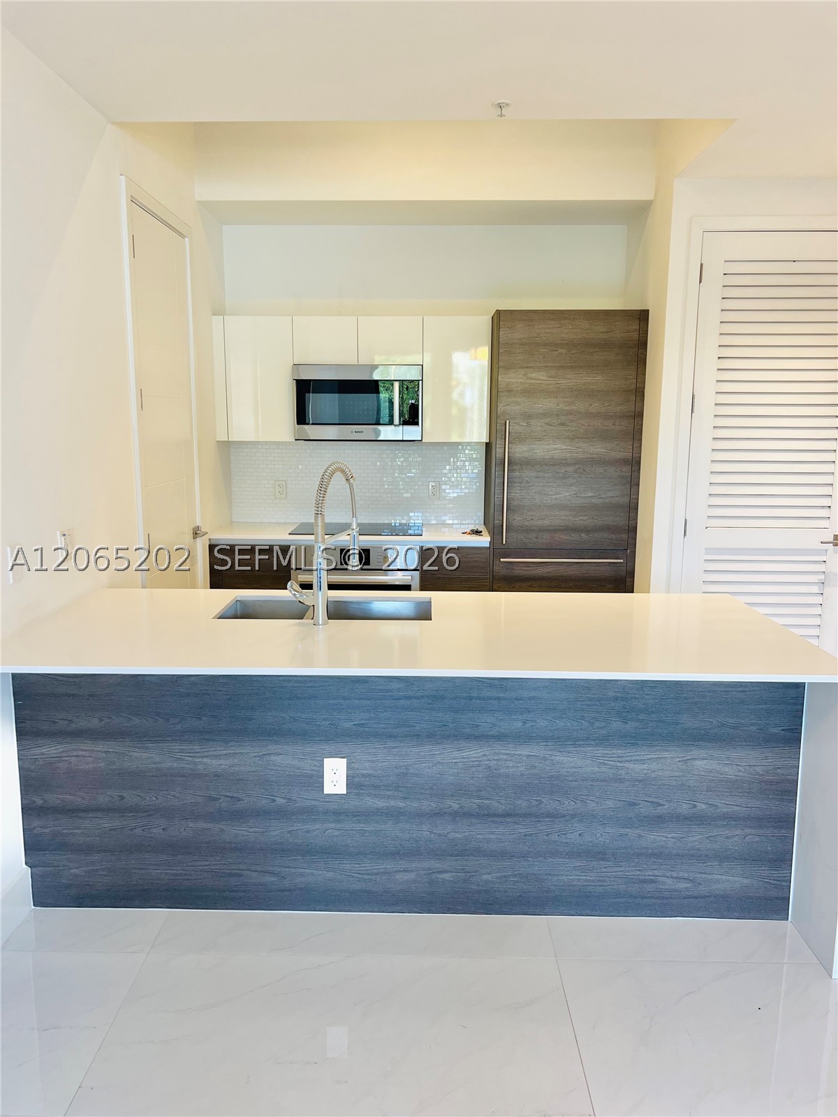 301 Altara Ave #210, Coral Gables FL 33146