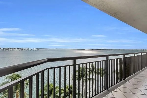 540 Brickell Key Dr #832, Miami FL 33131