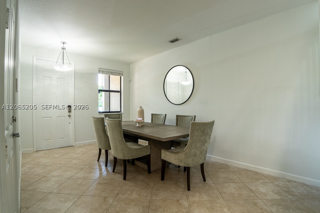 6943 Halton Park Ln, Coconut Creek FL 33073
