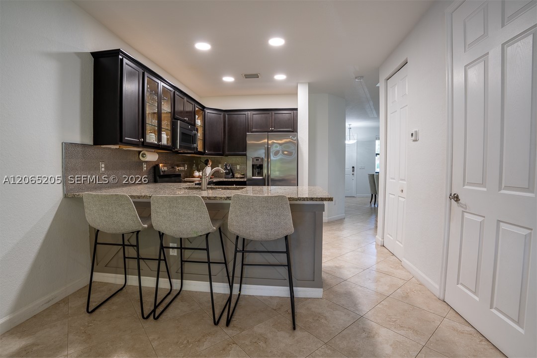 6943 Halton Park Ln, Coconut Creek FL 33073