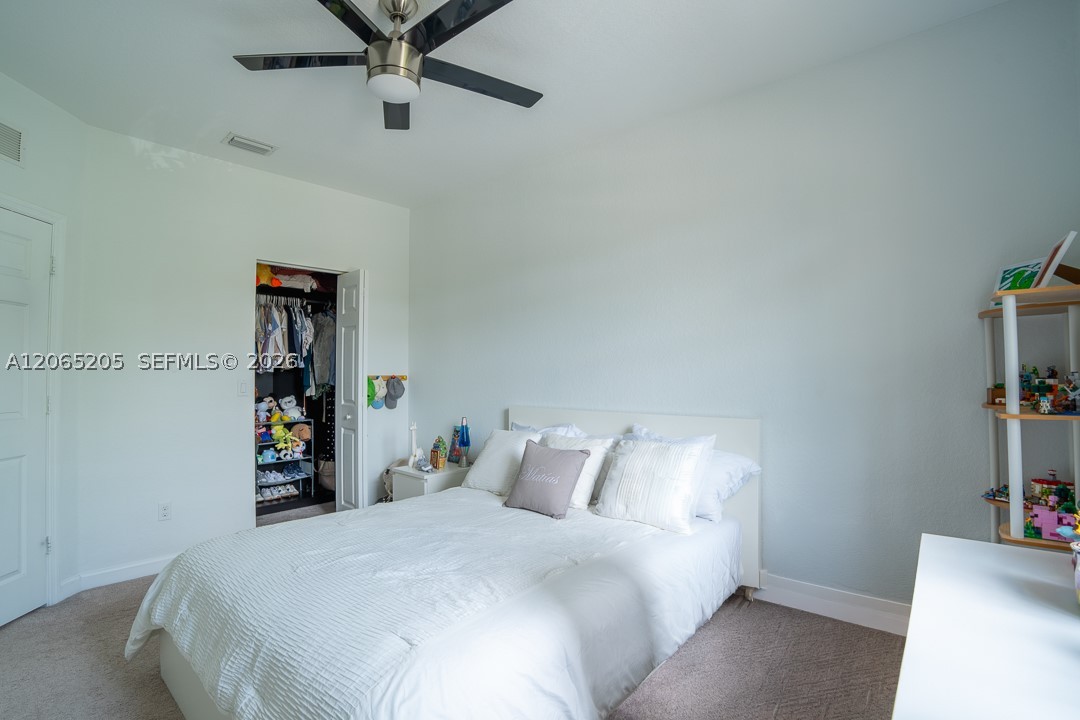 6943 Halton Park Ln, Coconut Creek FL 33073