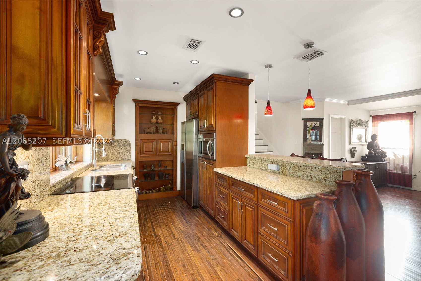 6315 Maynada St, Coral Gables FL 33146