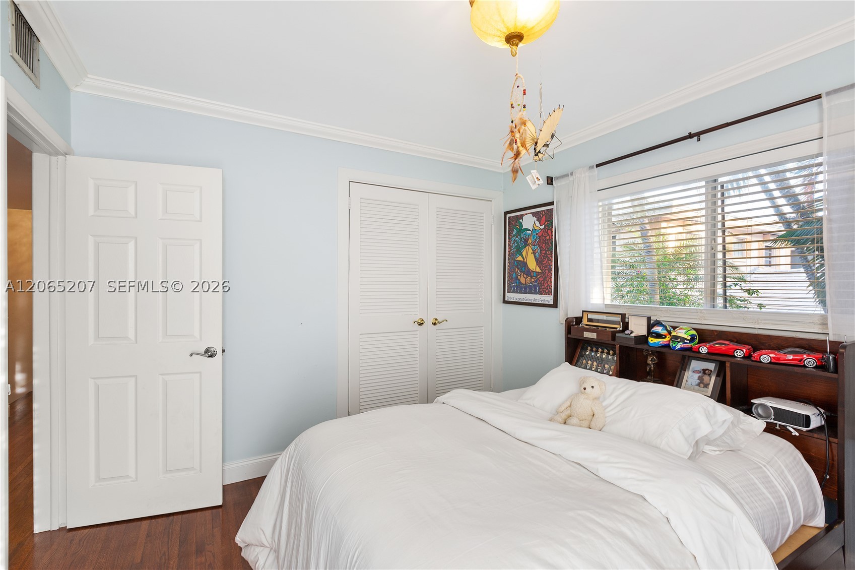 6315 Maynada St, Coral Gables FL 33146