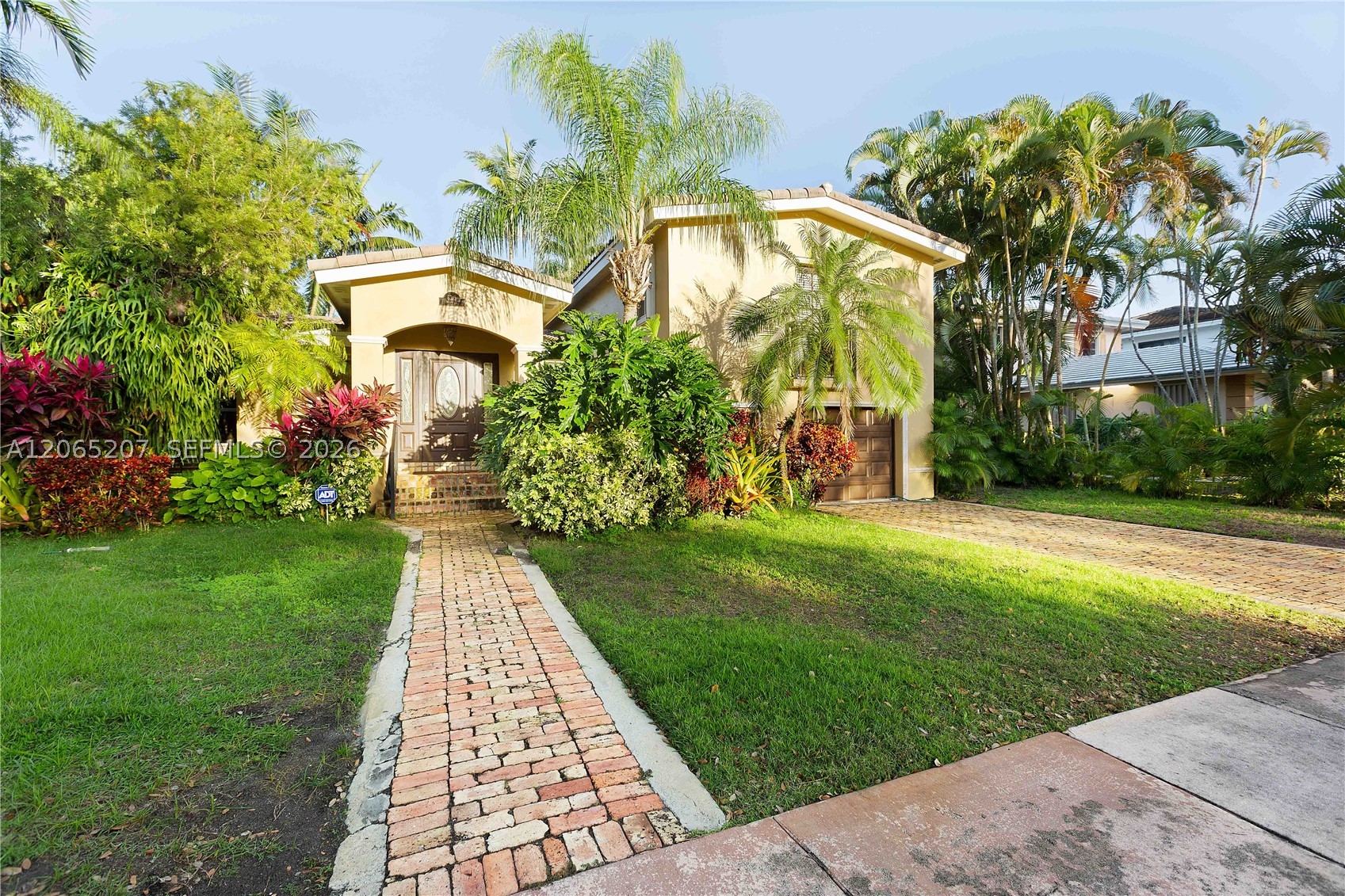 6315 Maynada St, Coral Gables FL 33146