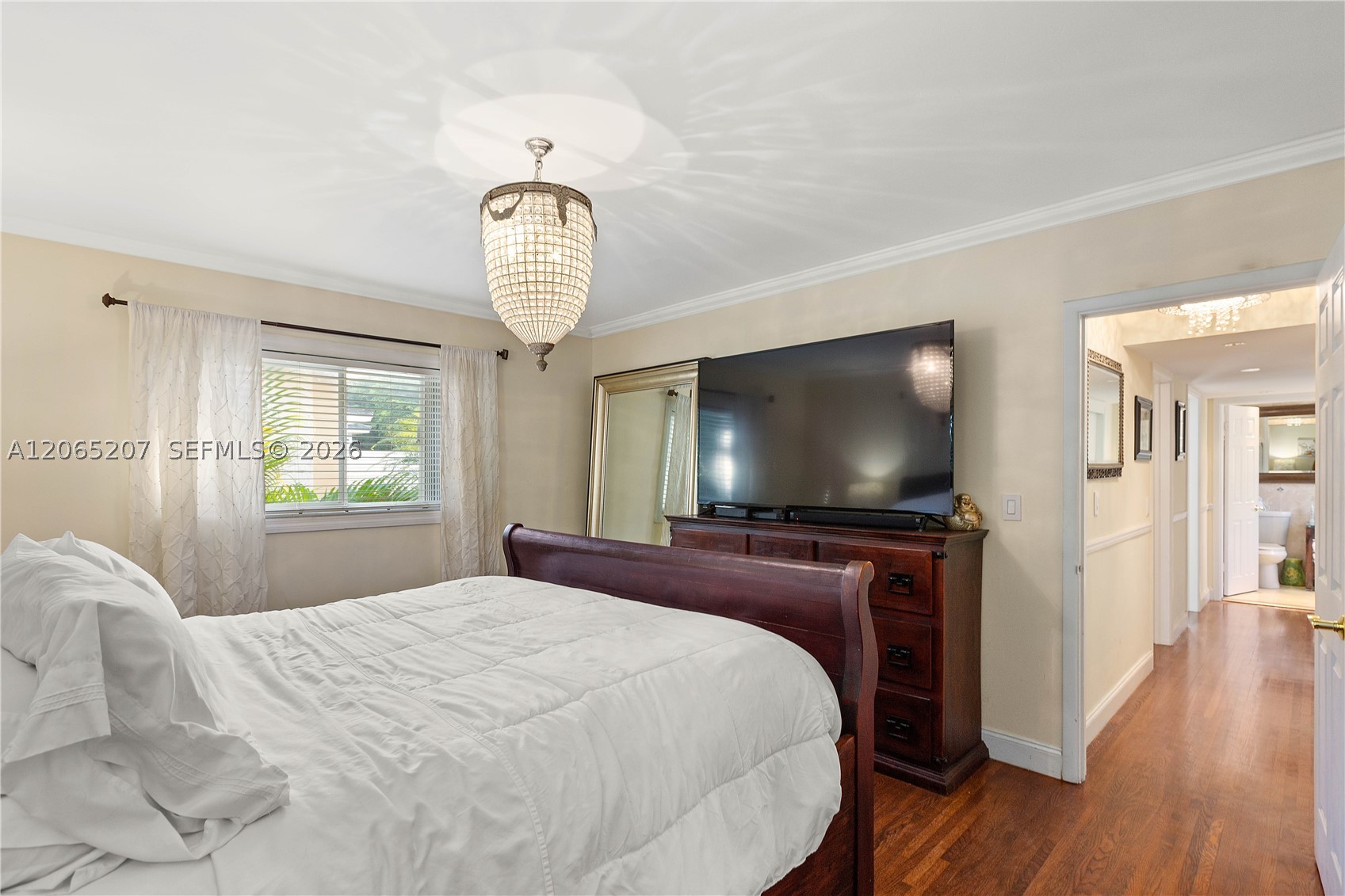 6315 Maynada St, Coral Gables FL 33146