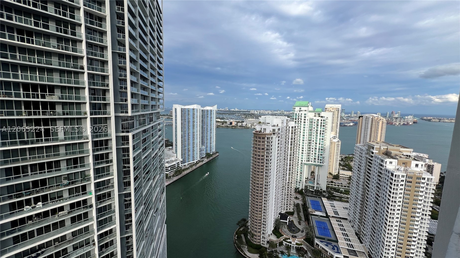 495 Brickell Ave #4308, Miami FL 33131