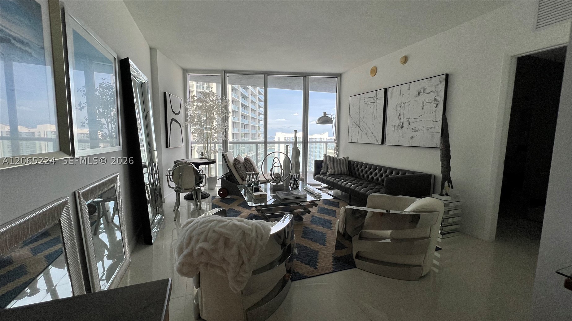 495 Brickell Ave #4308, Miami FL 33131