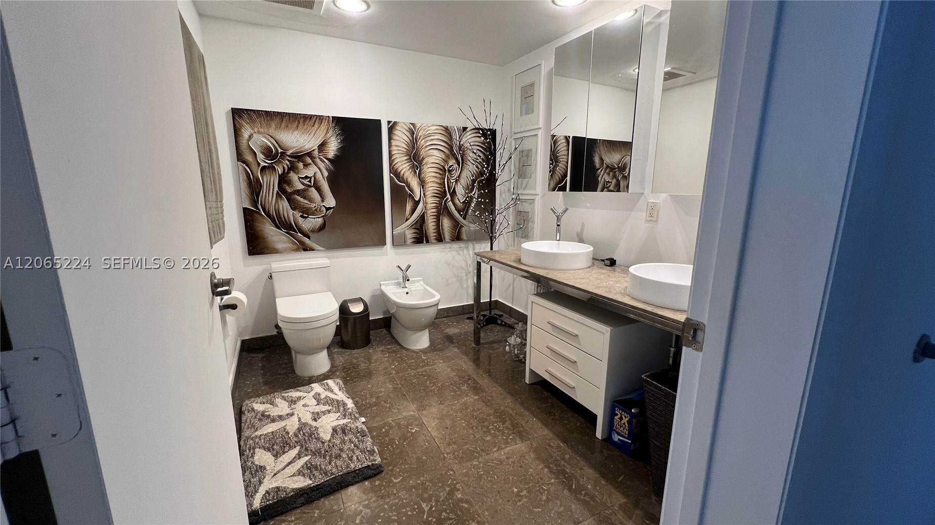 495 Brickell Ave #4308, Miami FL 33131