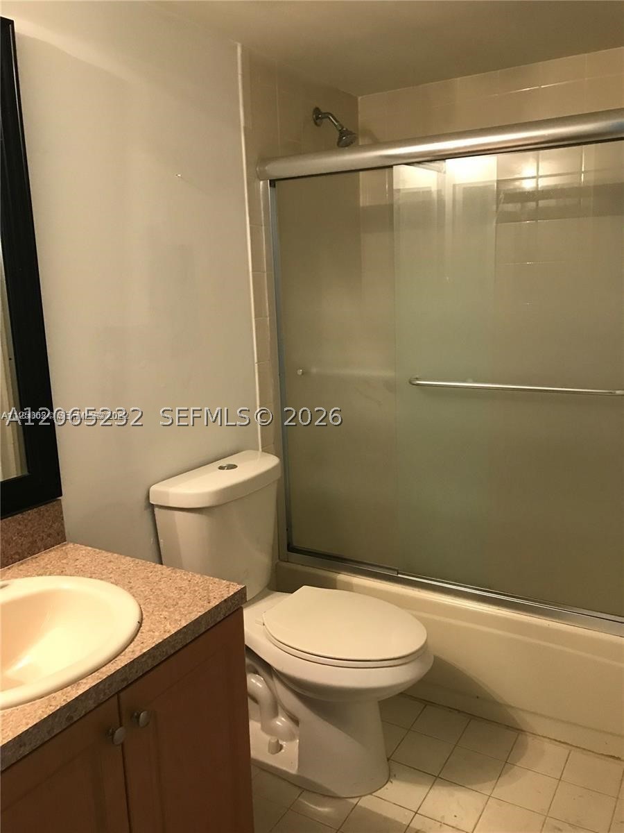 8580 SW 212th St #307, Cutler Bay FL 33189