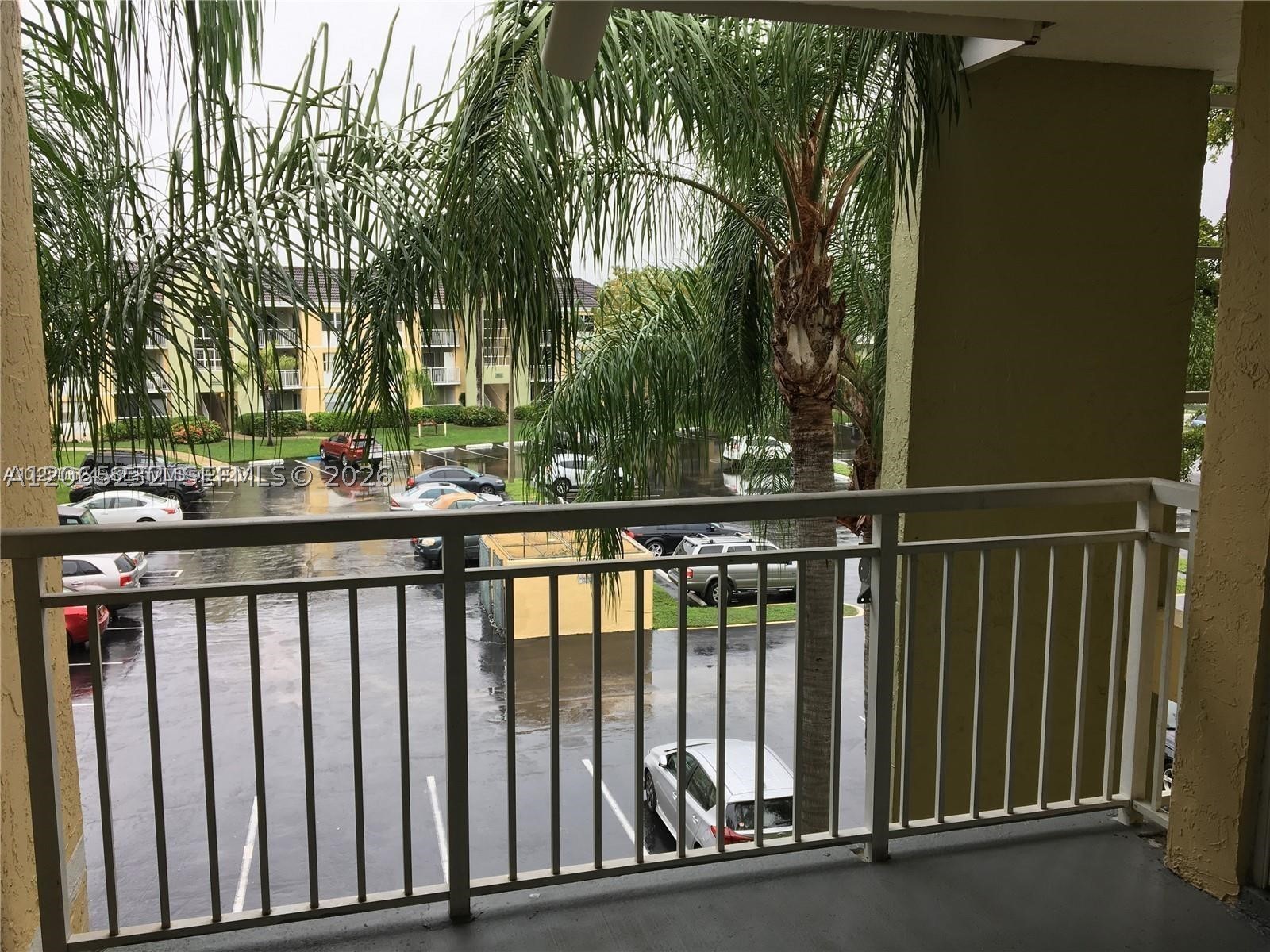 8580 SW 212th St #307, Cutler Bay FL 33189