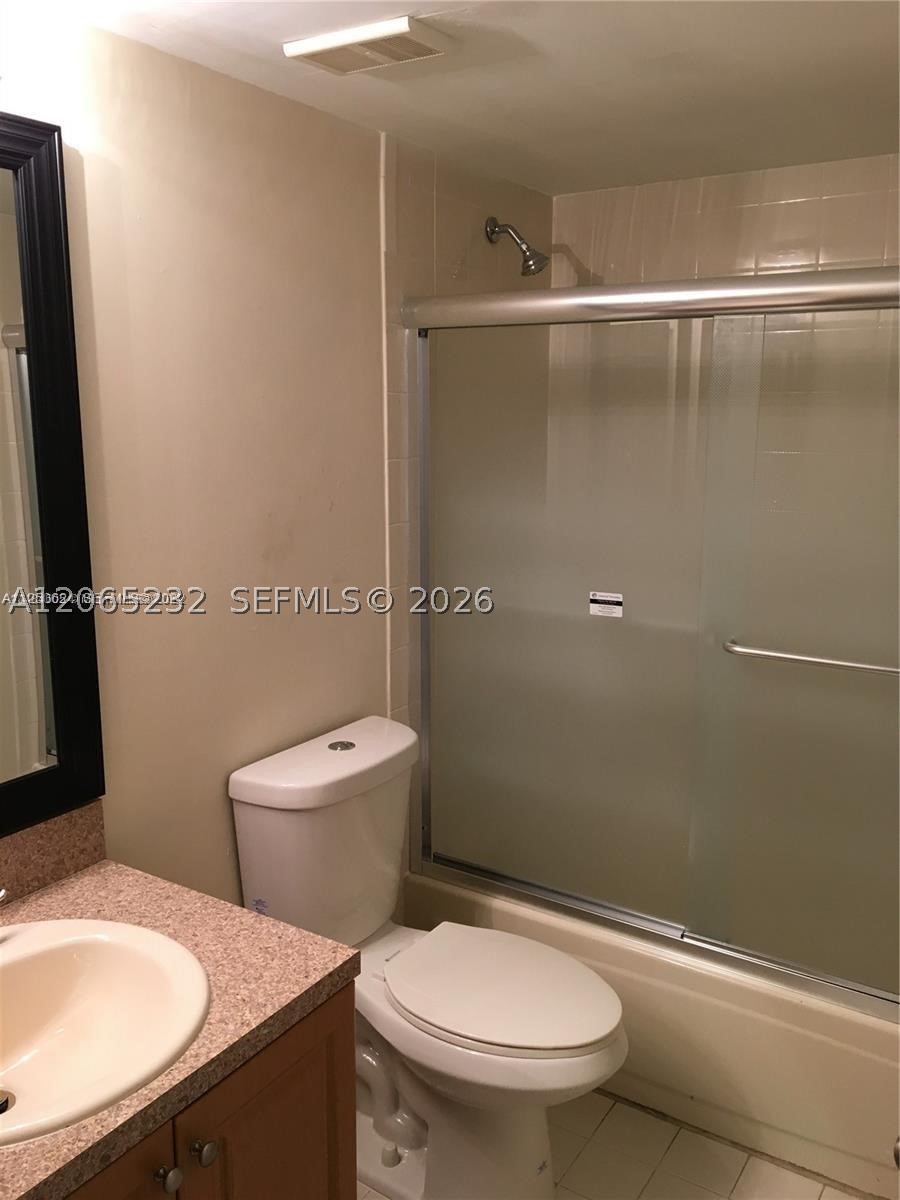 8580 SW 212th St #307, Cutler Bay FL 33189
