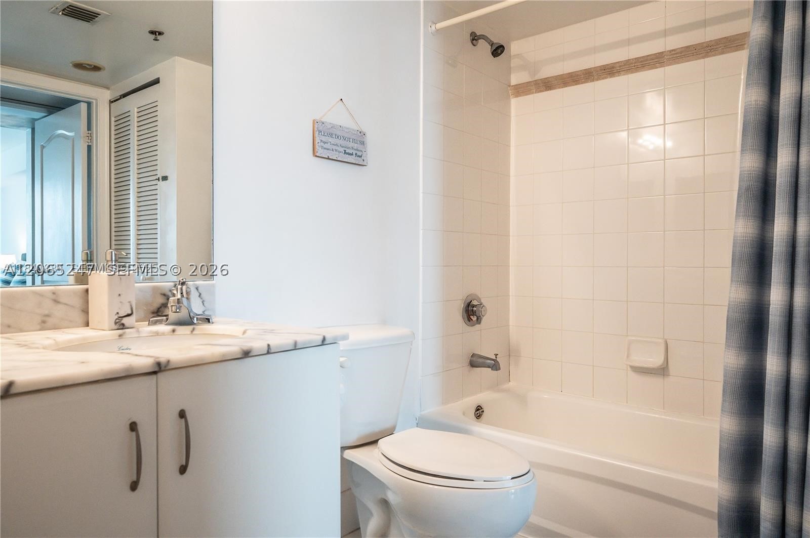 1200 Brickell Bay Dr #3821, Miami FL 33131