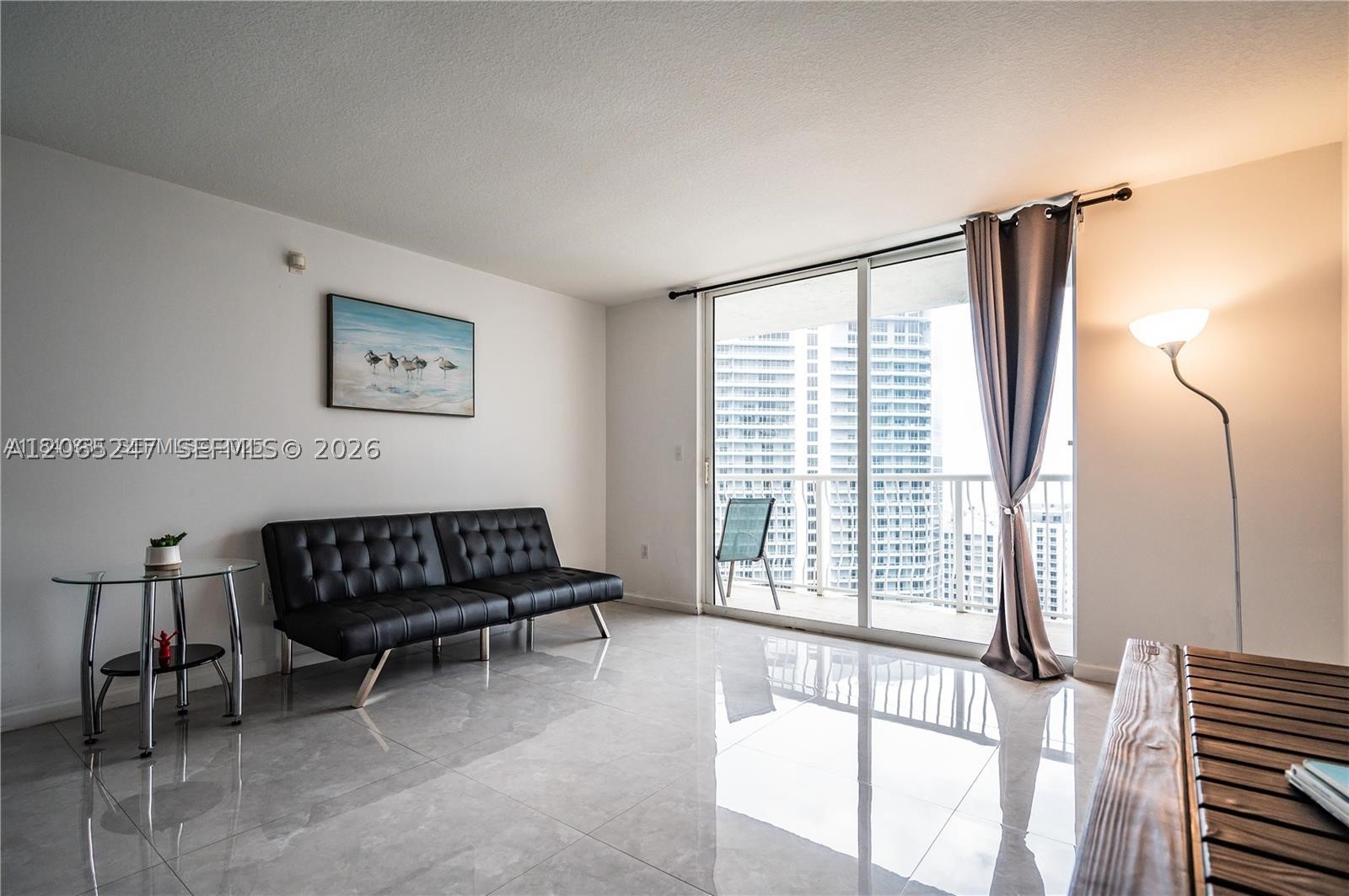 1200 Brickell Bay Dr #3821, Miami FL 33131