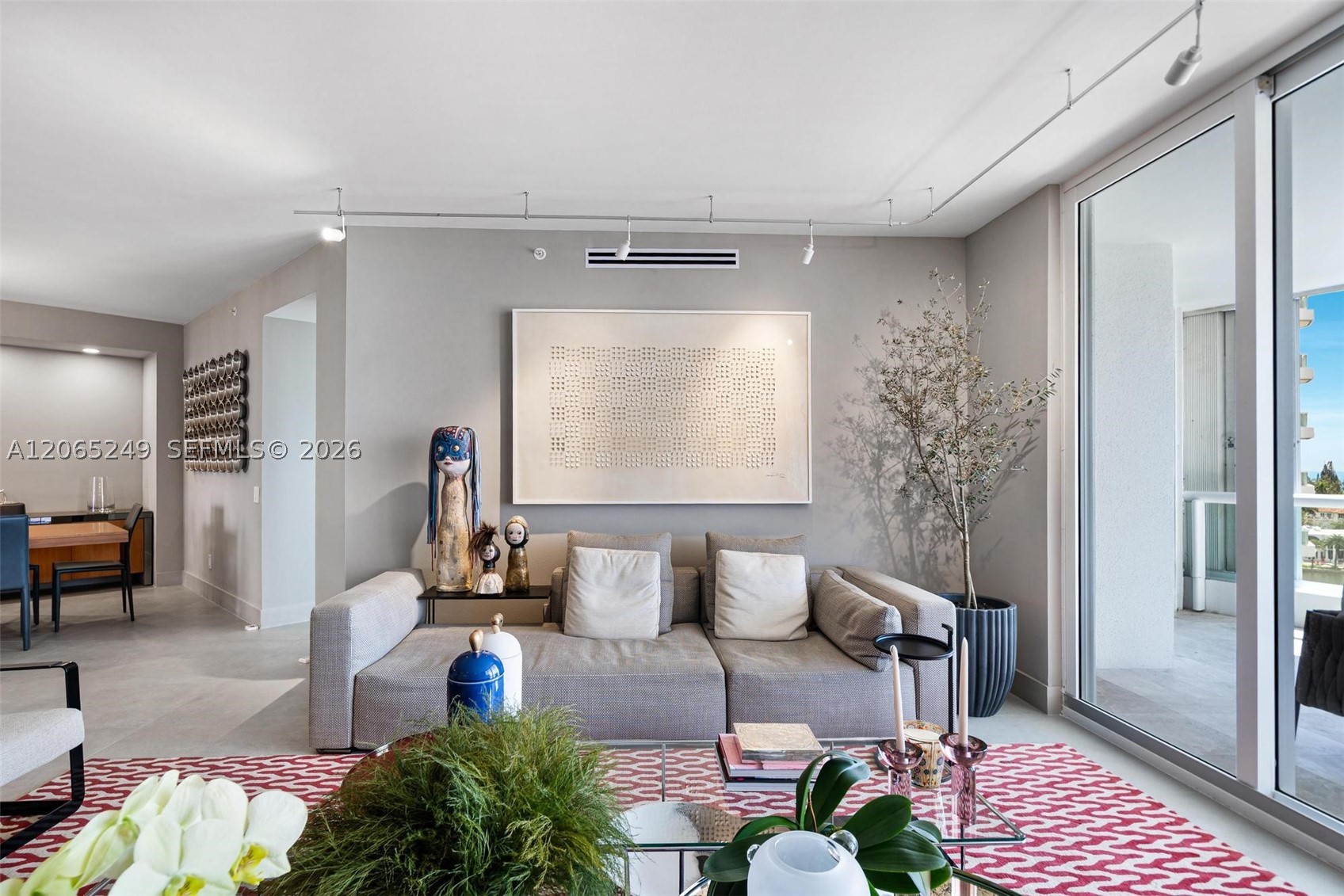 21050 Point Pl #1006, Aventura FL 33180