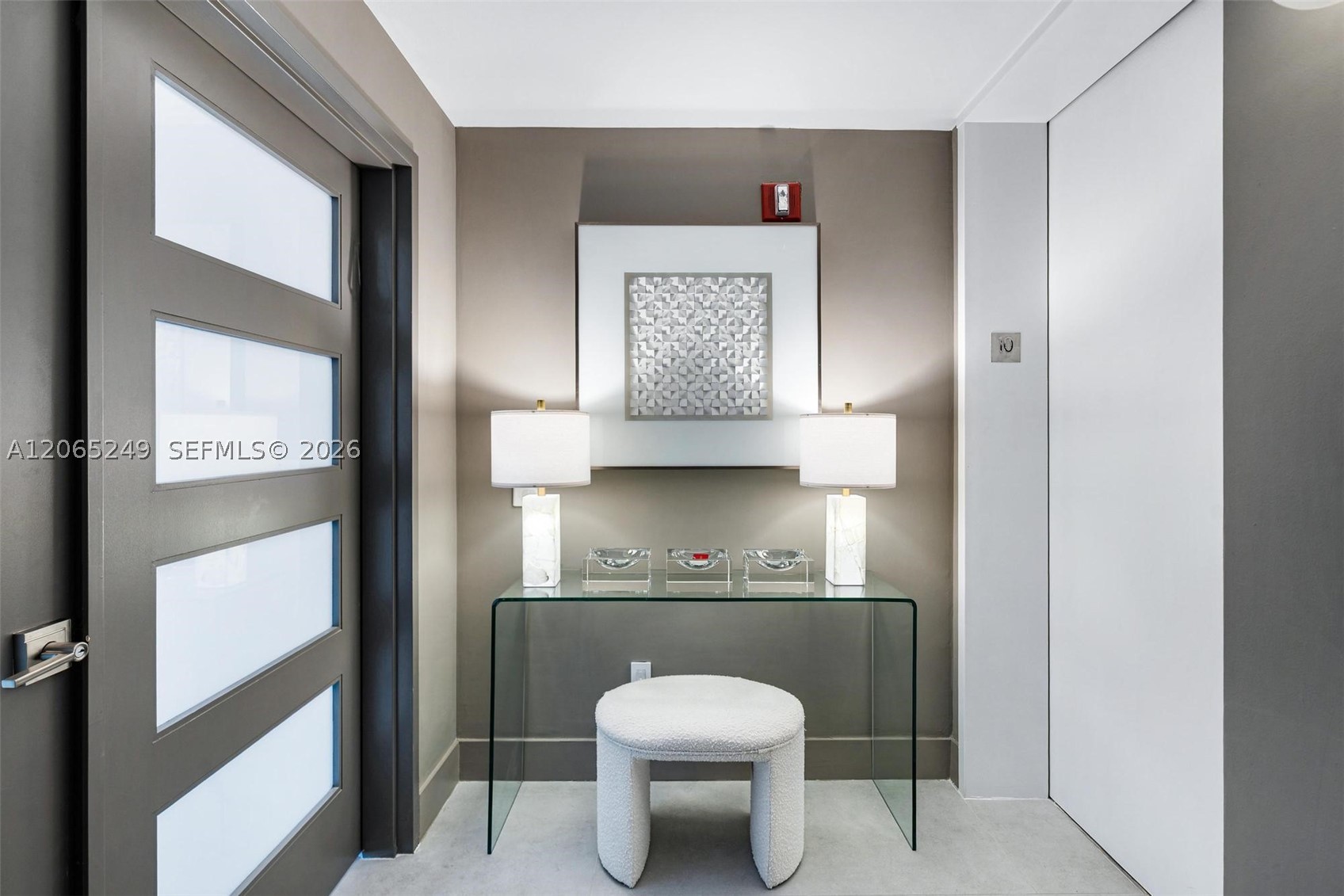 21050 Point Pl #1006, Aventura FL 33180