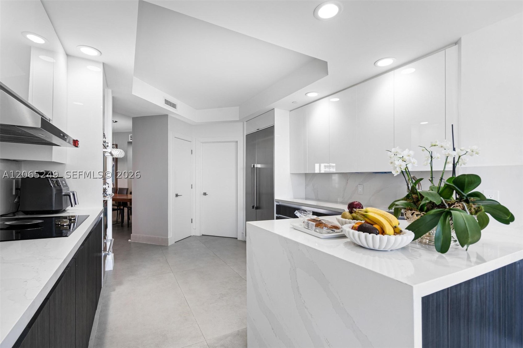 21050 Point Pl #1006, Aventura FL 33180