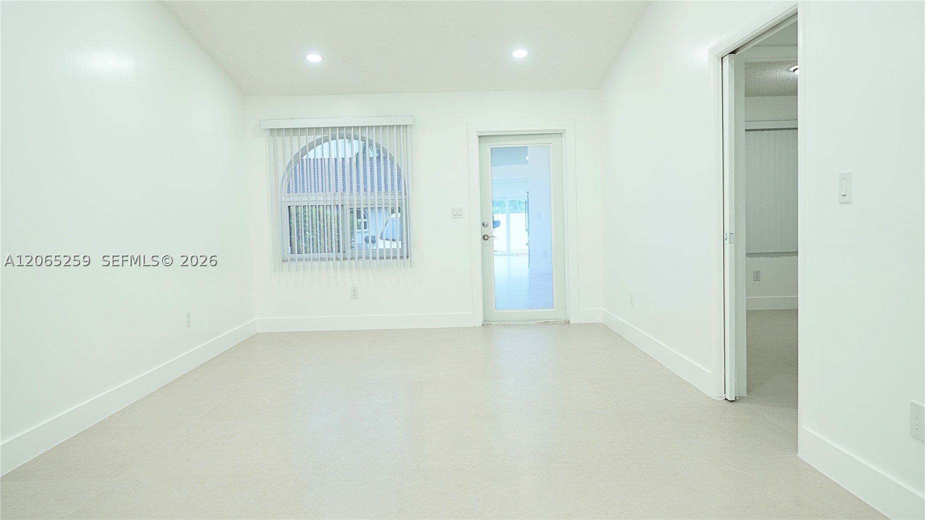 5661 W 21st Ave #5661, Hialeah FL 33016