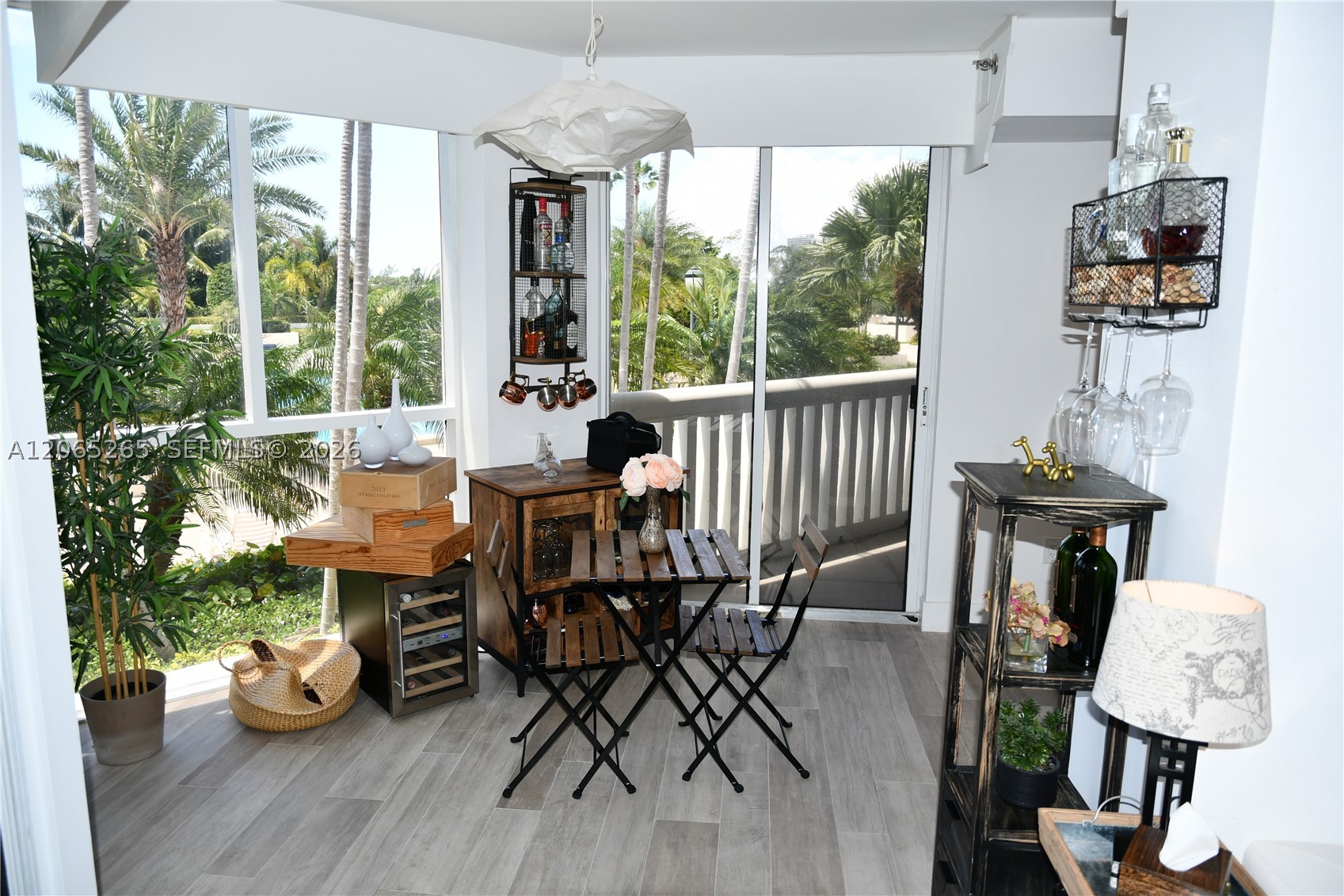 1000 E Island Blvd #303, Aventura FL 33160