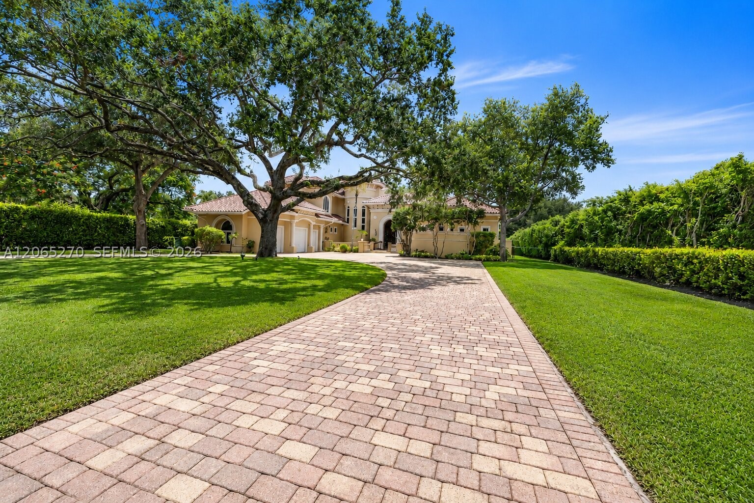 9245 SW 93rd Ave, Miami FL 33176
