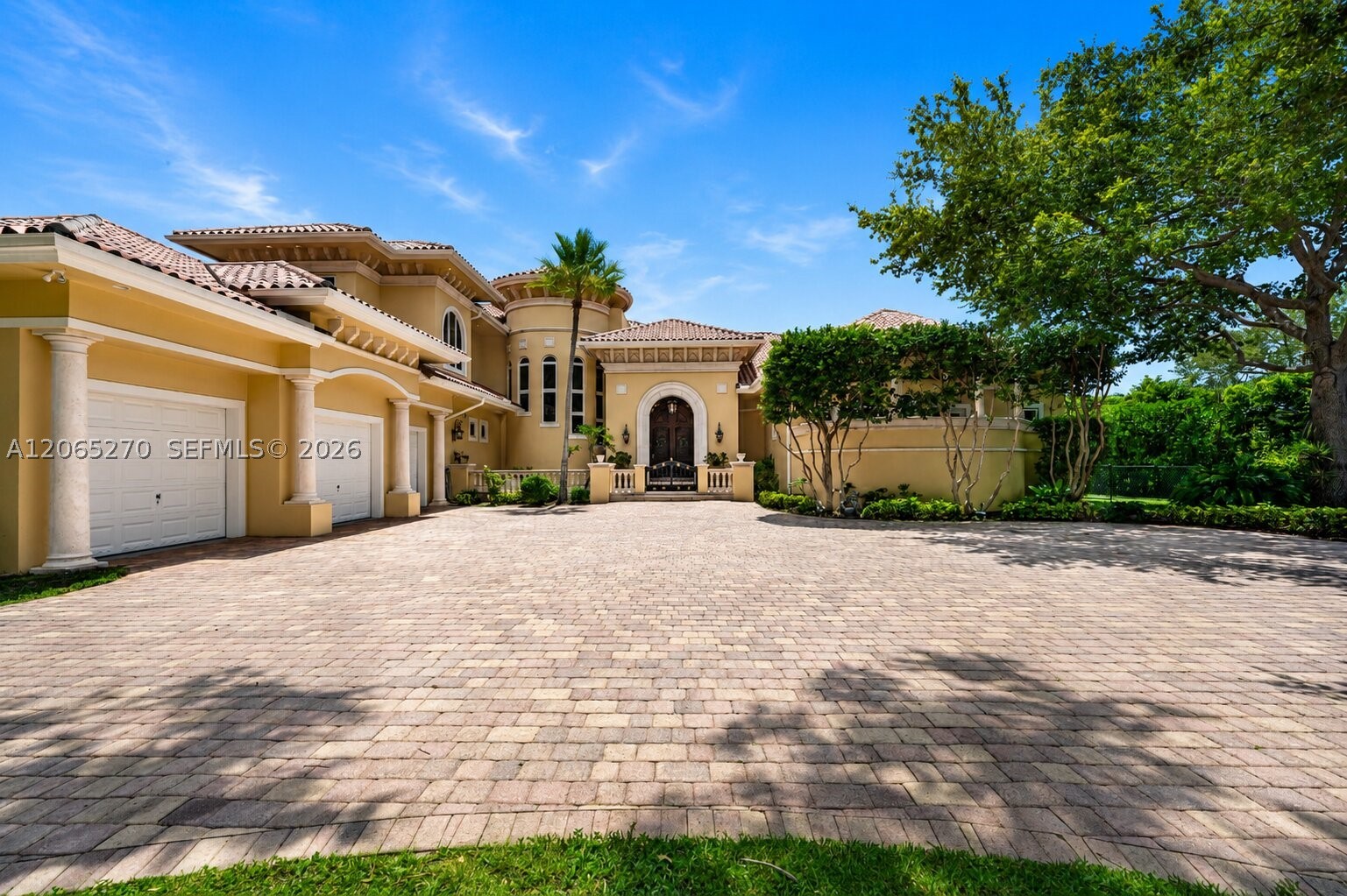 9245 SW 93rd Ave, Miami FL 33176