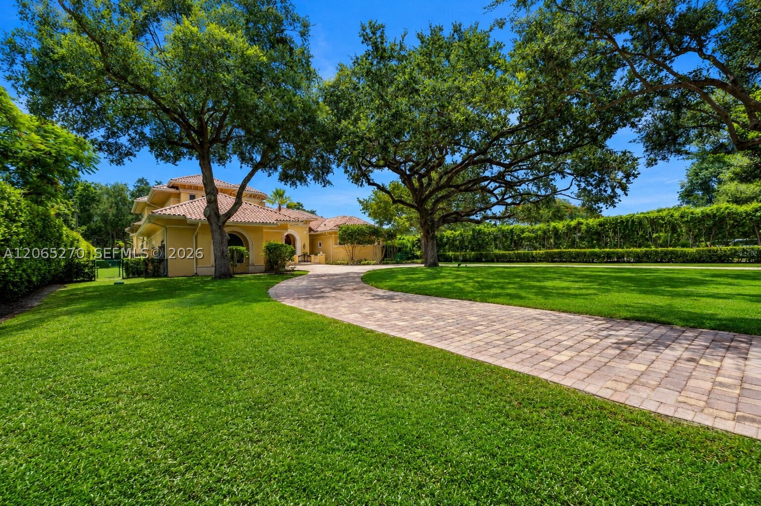 9245 SW 93rd Ave, Miami FL 33176