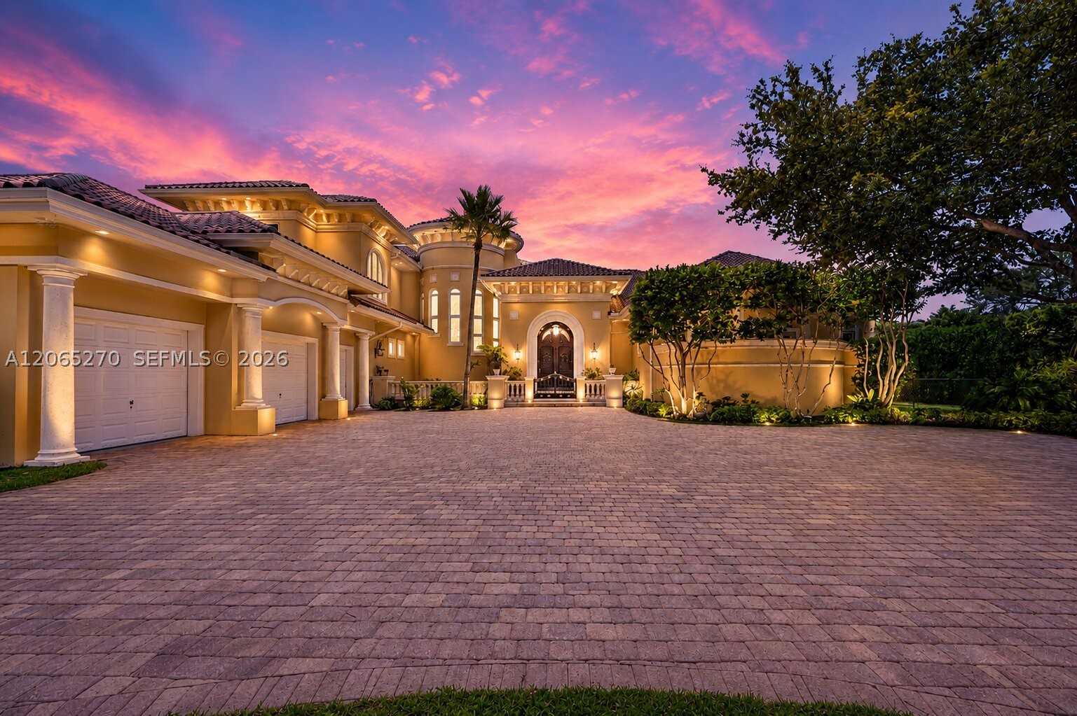 9245 SW 93rd Ave, Miami FL 33176