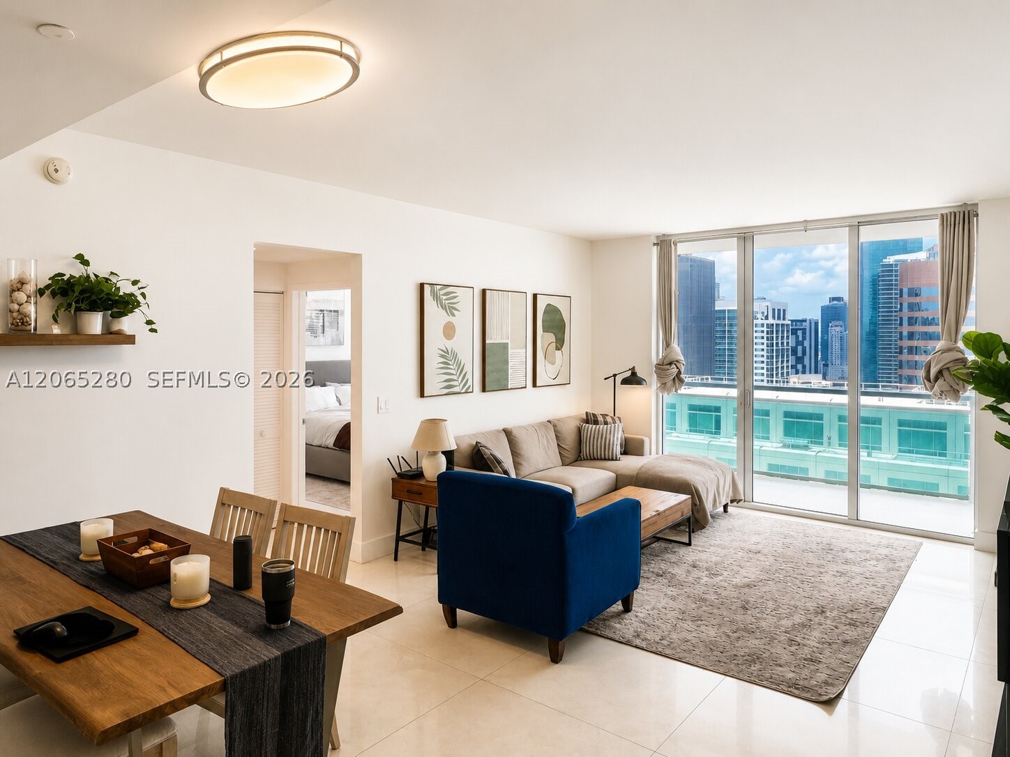 950 Brickell Bay Dr #3904, Miami FL 33131