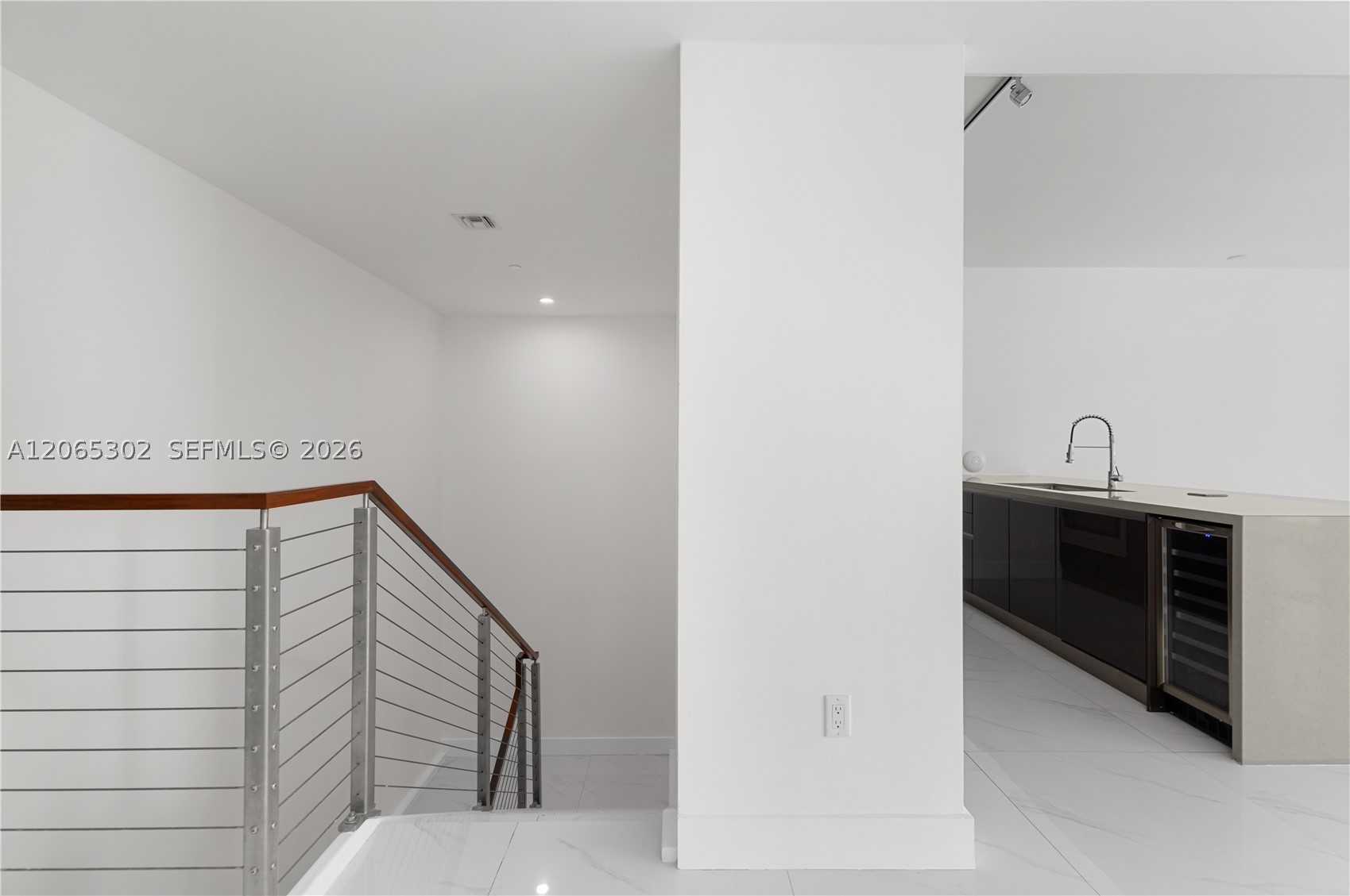 1080 Brickell Ave #1409, Miami FL 33131