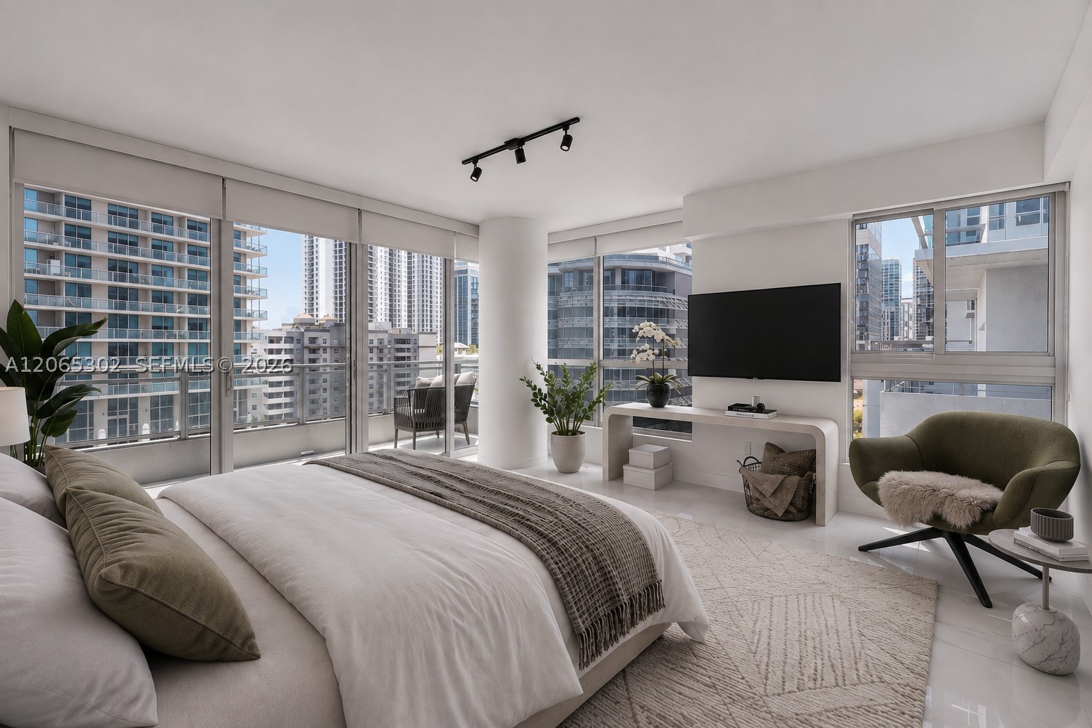 1080 Brickell Ave #1409, Miami FL 33131