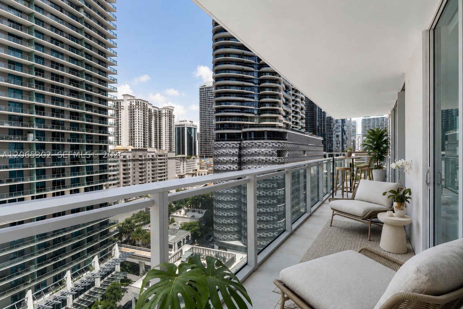 1080 Brickell Ave #1409, Miami FL 33131