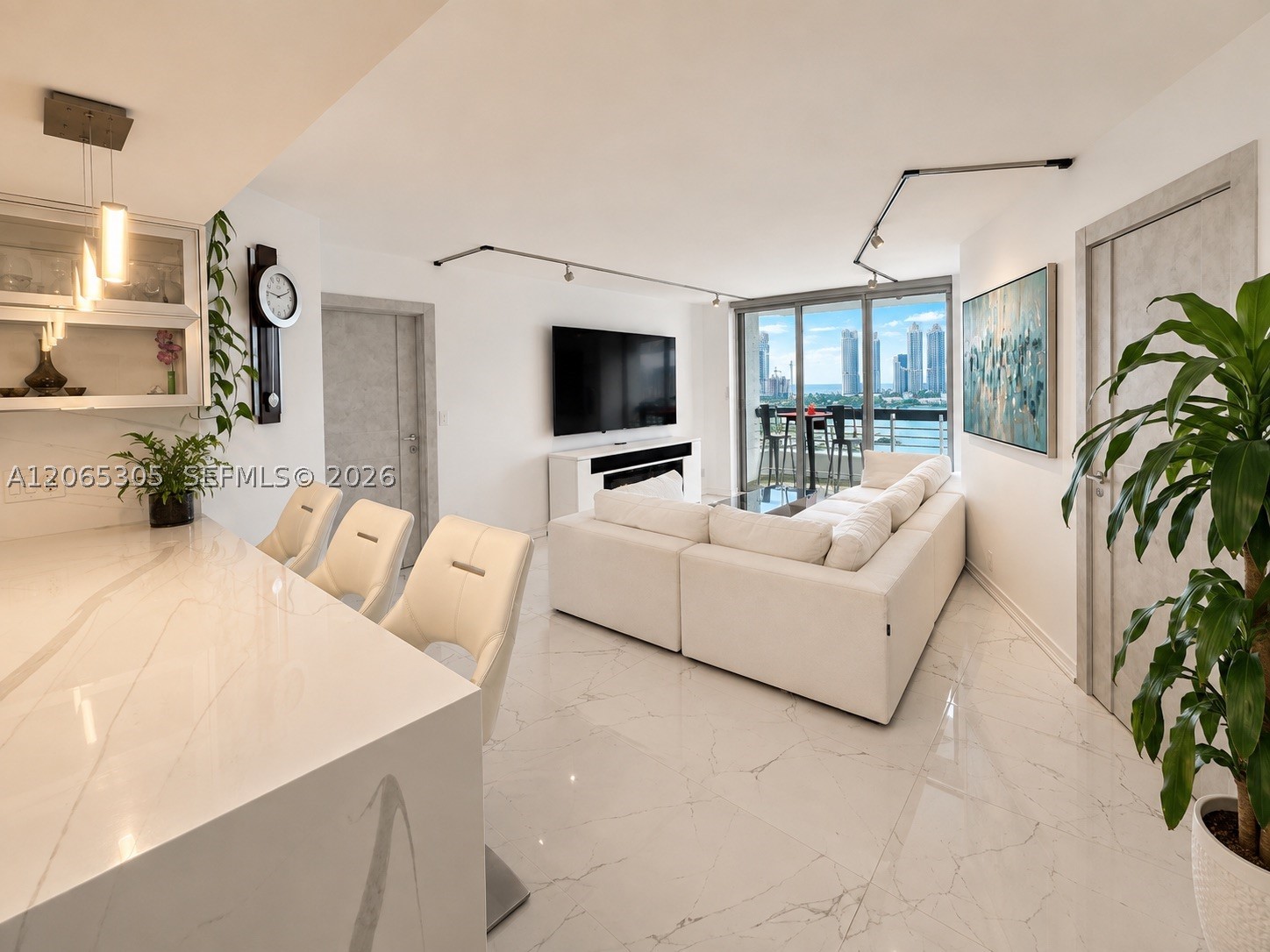 3600 Mystic Pointe Dr #1715, Aventura FL 33180