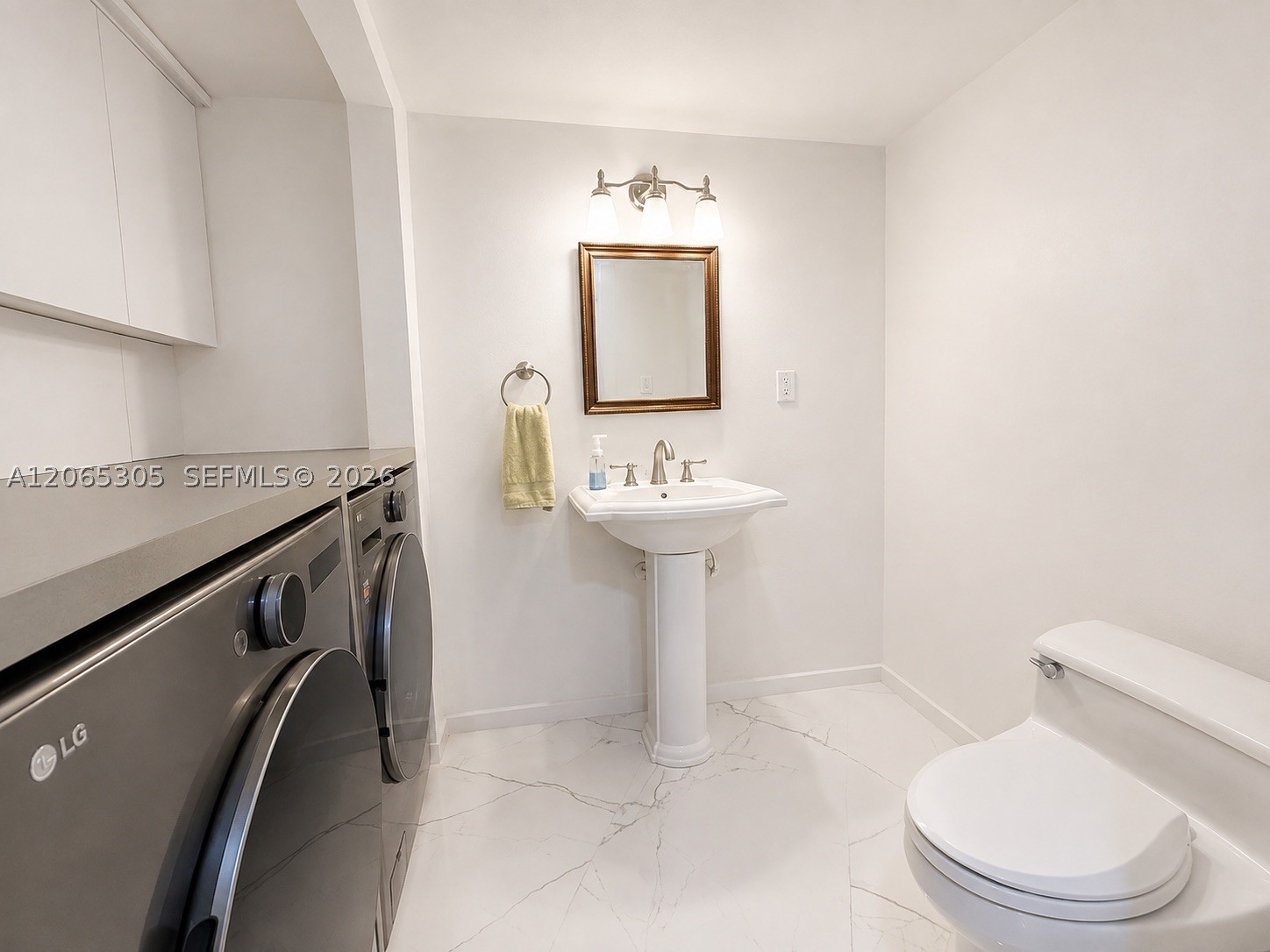 3600 Mystic Pointe Dr #1715, Aventura FL 33180