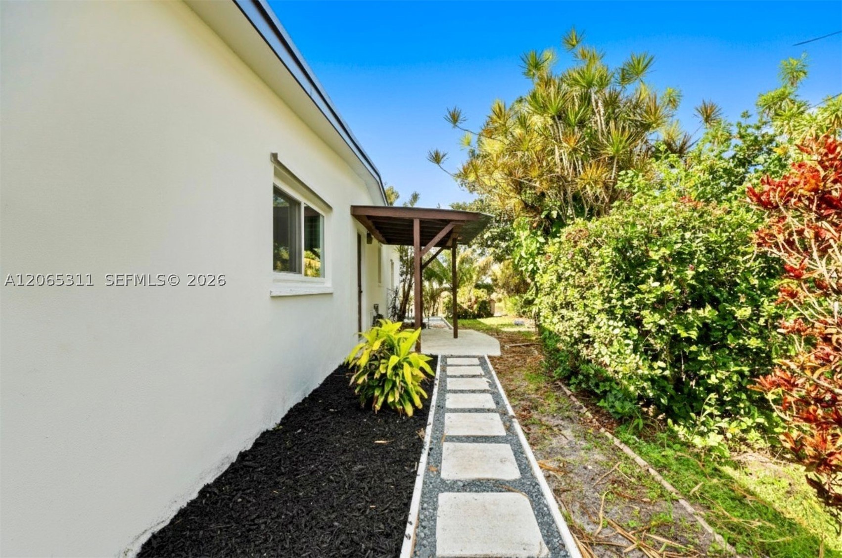 1905 NW 62nd Ter, Margate FL 33063