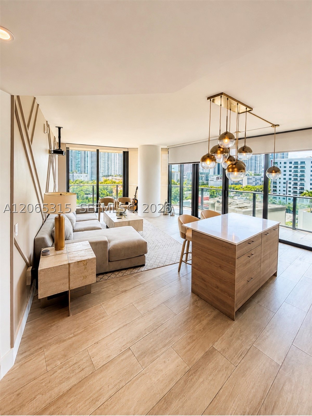 121 NE 34th St #904, Miami FL 33137
