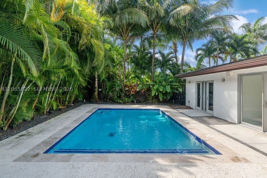 8215 SW 63rd Pl, Miami FL 33143
