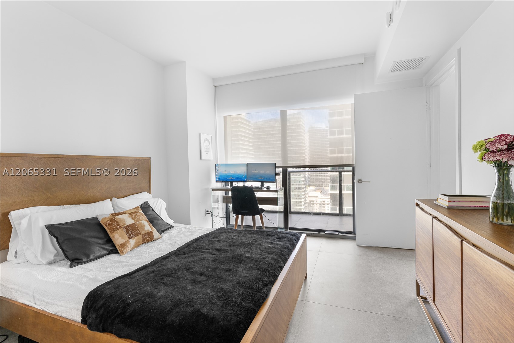 1300 S Miami Ave #2411, Miami FL 33130