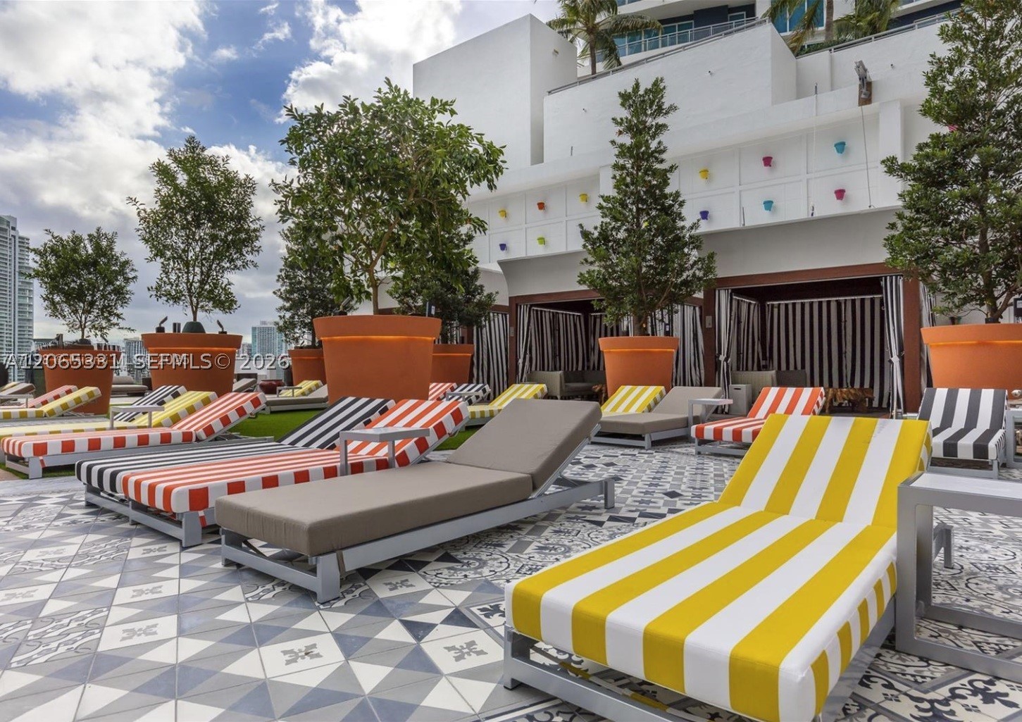 1300 S Miami Ave #2411, Miami FL 33130