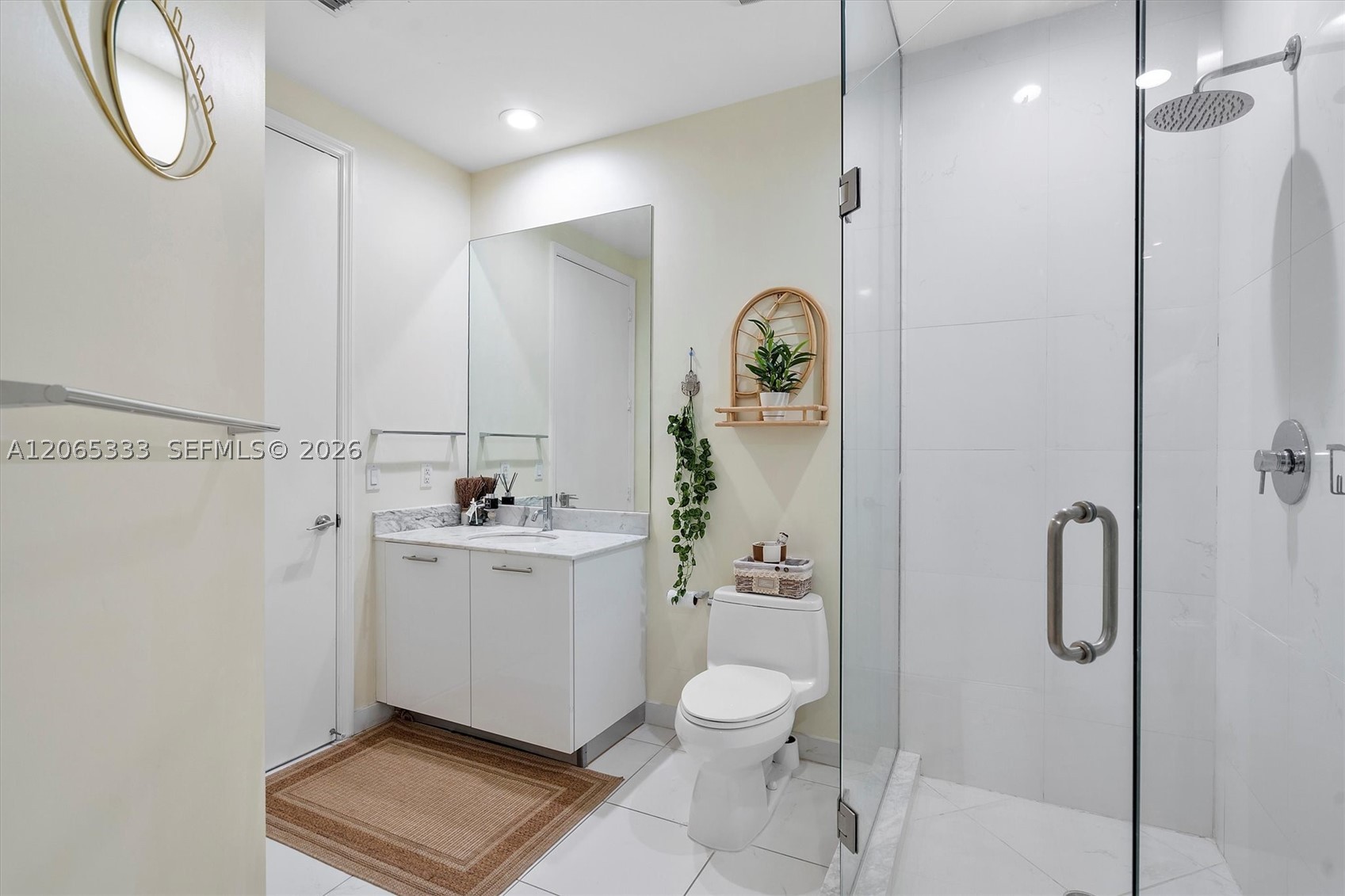 55 SE 6th St #4305, Miami FL 33131