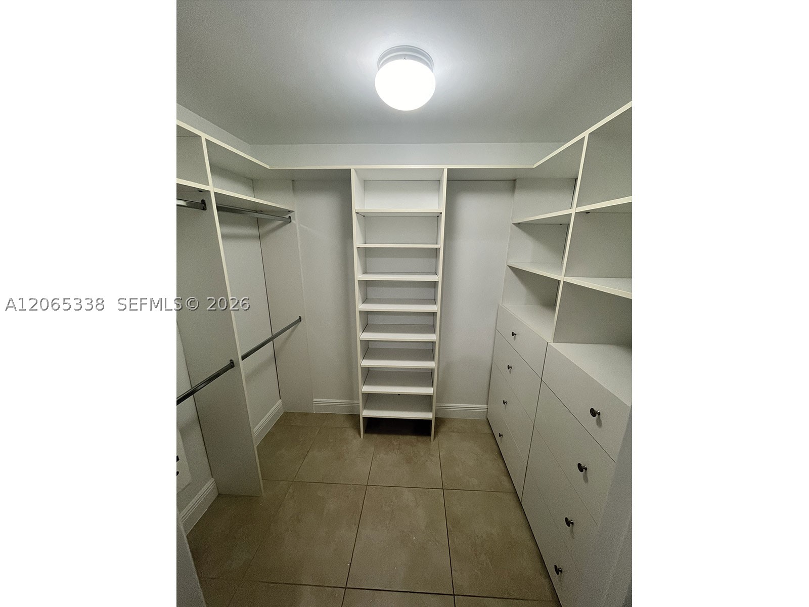 60 SW 13th St #3219, Miami FL 33130