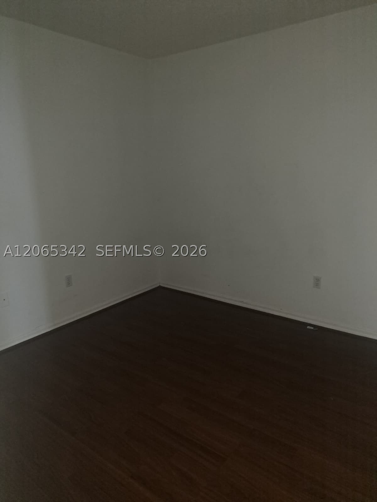 5091 NW 7th St #1007, Miami FL 33126