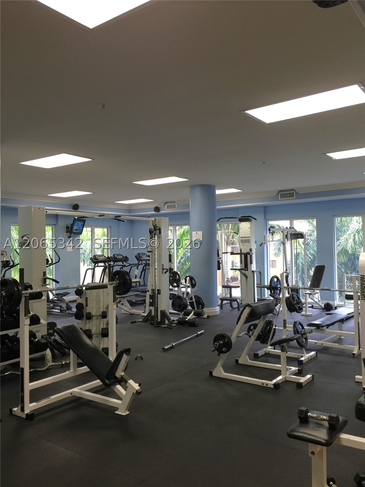 5091 NW 7th St #1007, Miami FL 33126