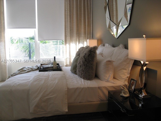 2100 Park Ave #208, Miami Beach FL 33139