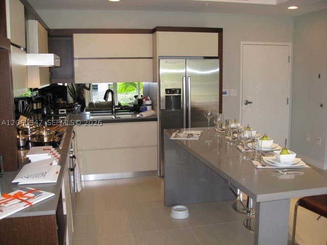 2100 Park Ave #208, Miami Beach FL 33139