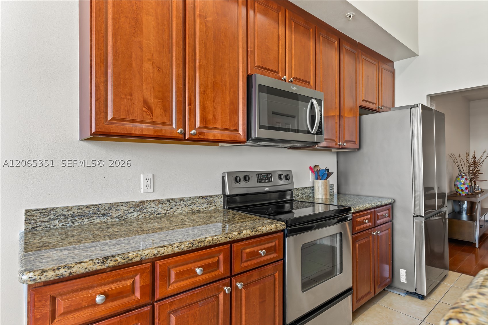 3001 NE 185th St #707, Aventura FL 33180
