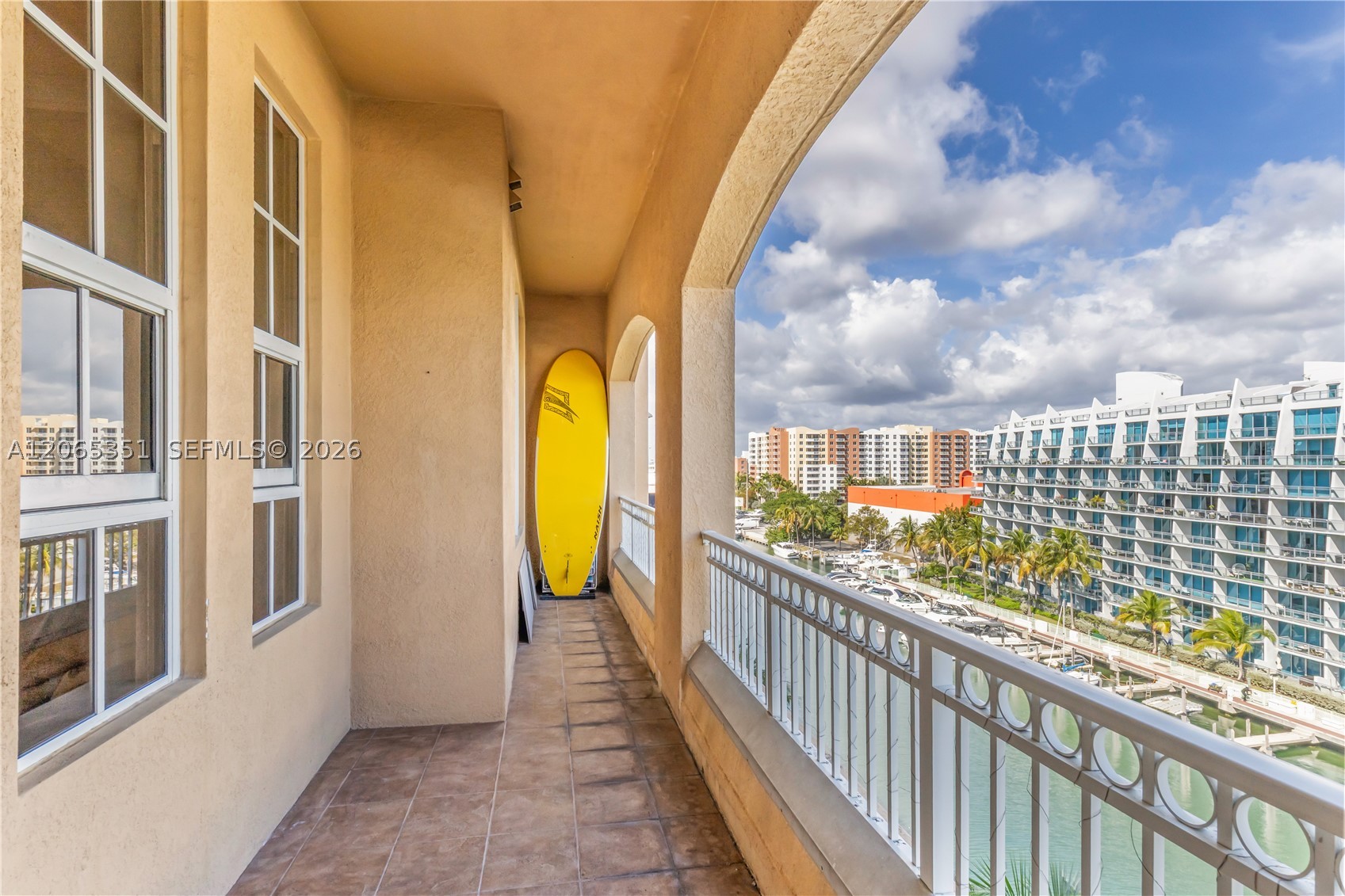 3001 NE 185th St #707, Aventura FL 33180