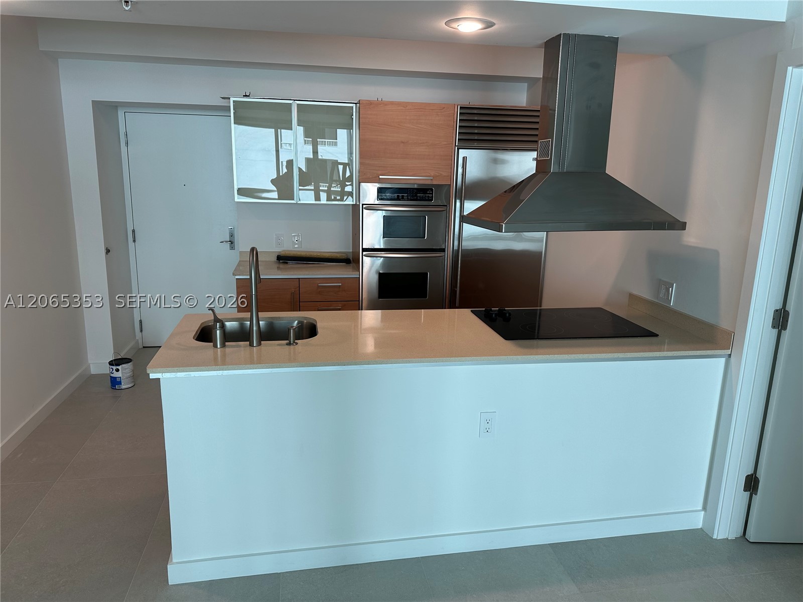 218 SE 14th St #1908, Miami FL 33131