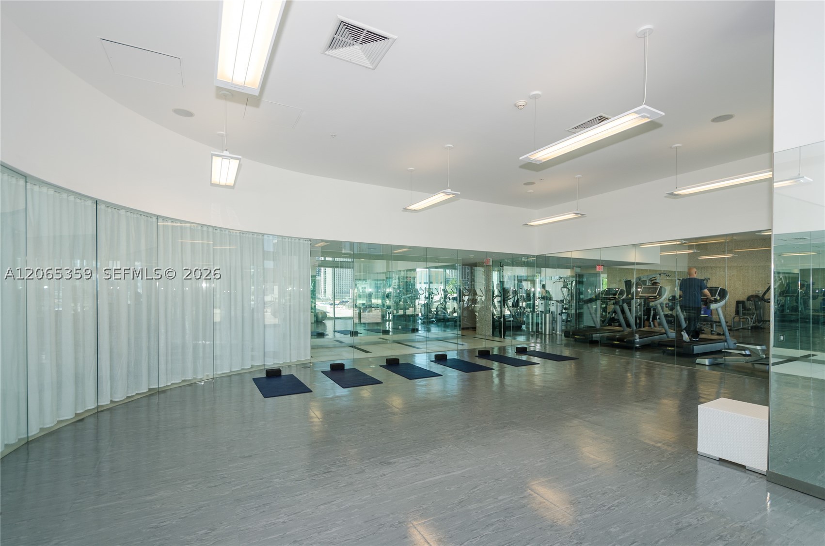 92 SW 3rd Street #2812, Miami FL 33130