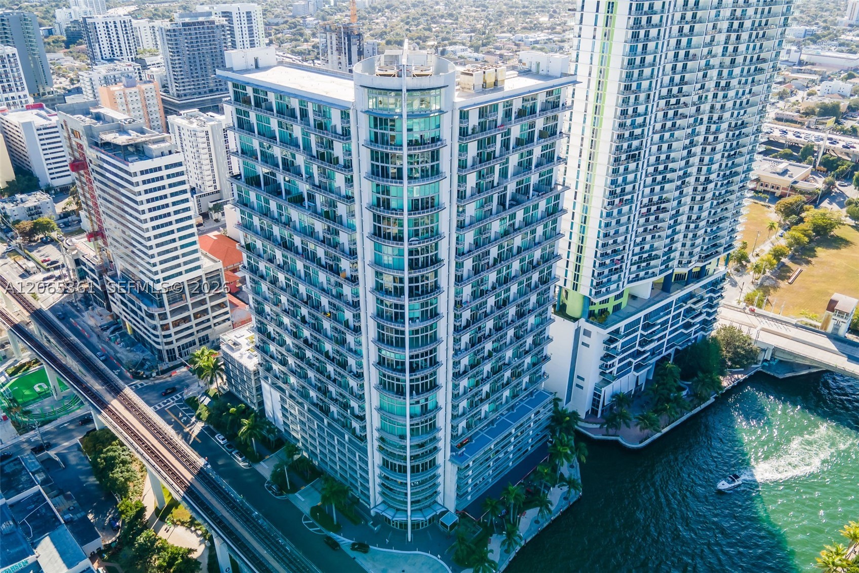690 SW 1st Ct #2507, Miami FL 33130