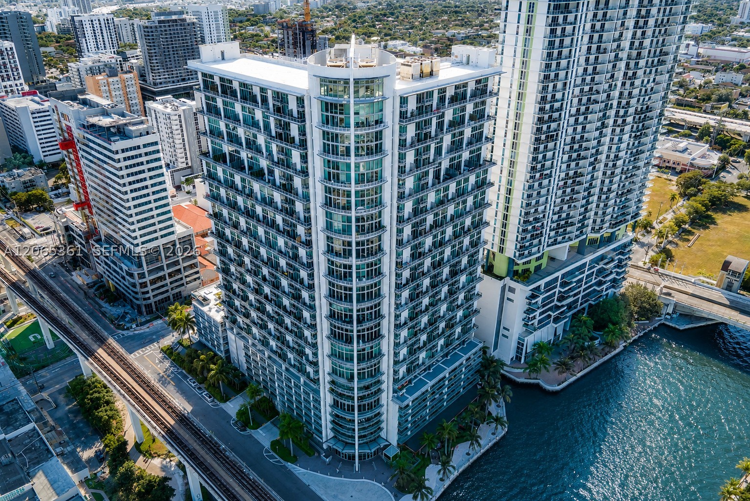 690 SW 1st Ct #2507, Miami FL 33130